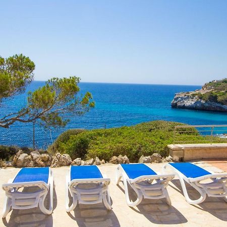 Beautiful private villa on the sea Santanyí Esterno foto